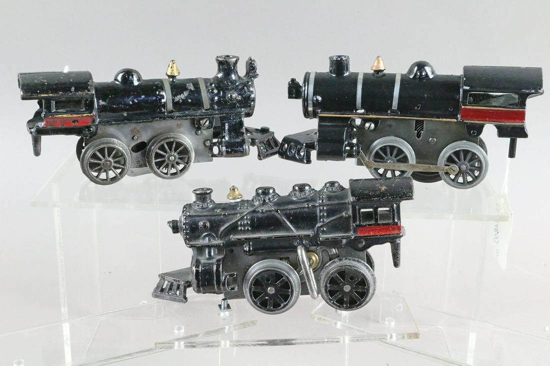 American Flyer Hafner Cast Iron Clockwork Lot (1 of 2)