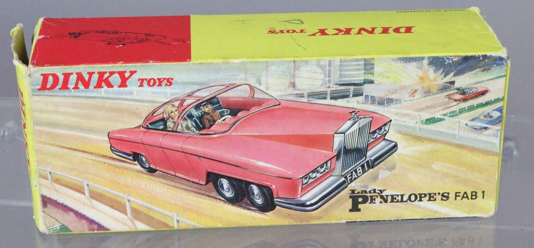 Dinky Lady Penelope Fab 1 Car In Box (1 of 4)