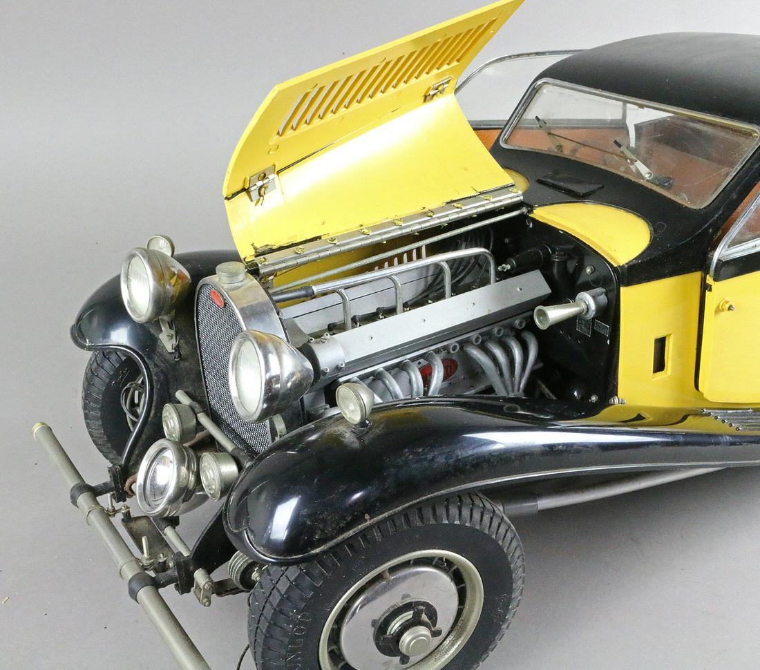 Posher Bugatti 50 T 1933 1:8 Scale Model Car: Posher Bugatti 50 T 1933 1:8 Scale Model Car