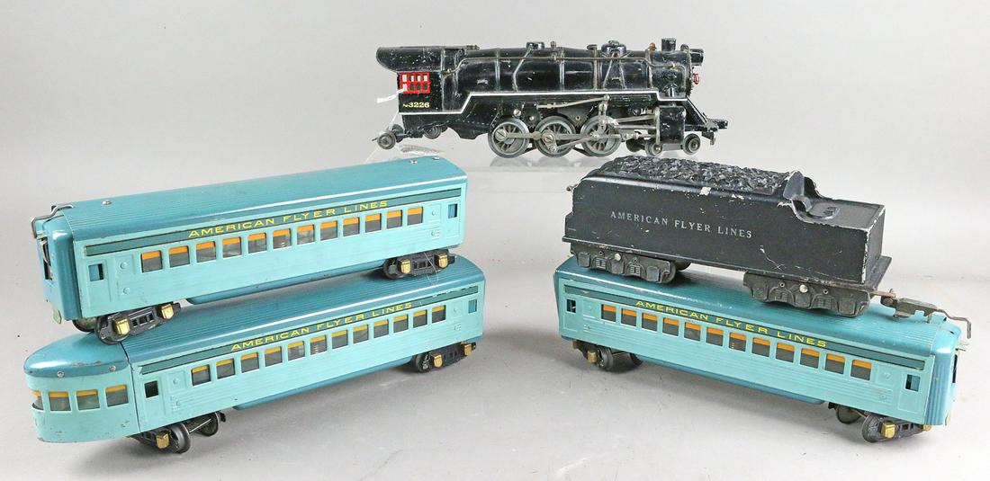 American Flyer 007SAF Blue Set: American Flyer 007SAF Blue Set, 43226 Elect Loco, two tone Passenger cars