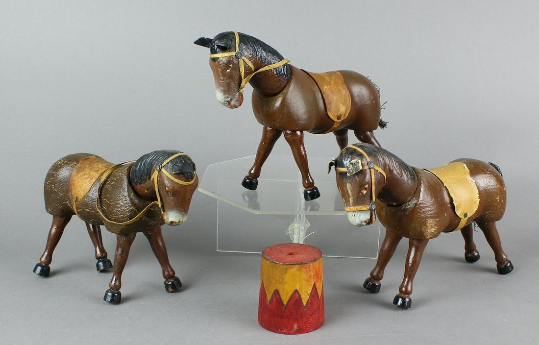 Schoenhut Horses: Schoenhut Horses