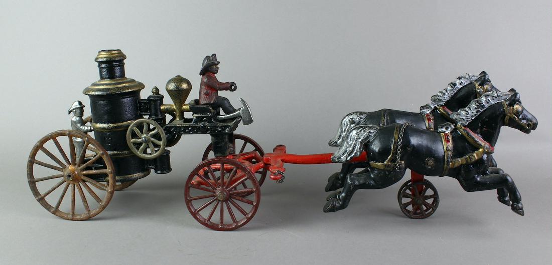 Hubley Horse Drawn Fire Pumper (1 of 4)