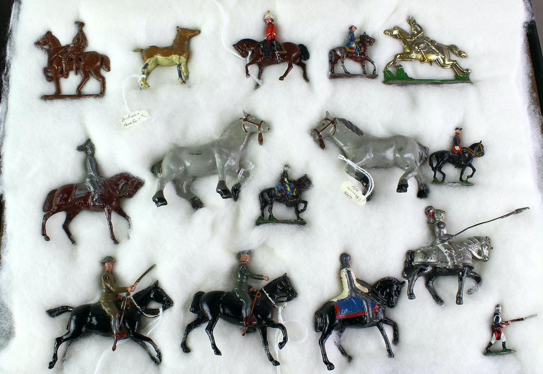 All Nu, Britains, Barclay JoHillco Horse & Riders: Figures on Horseback All Nu, Britains, Barclay JoHillco. Various makers including All Nu.