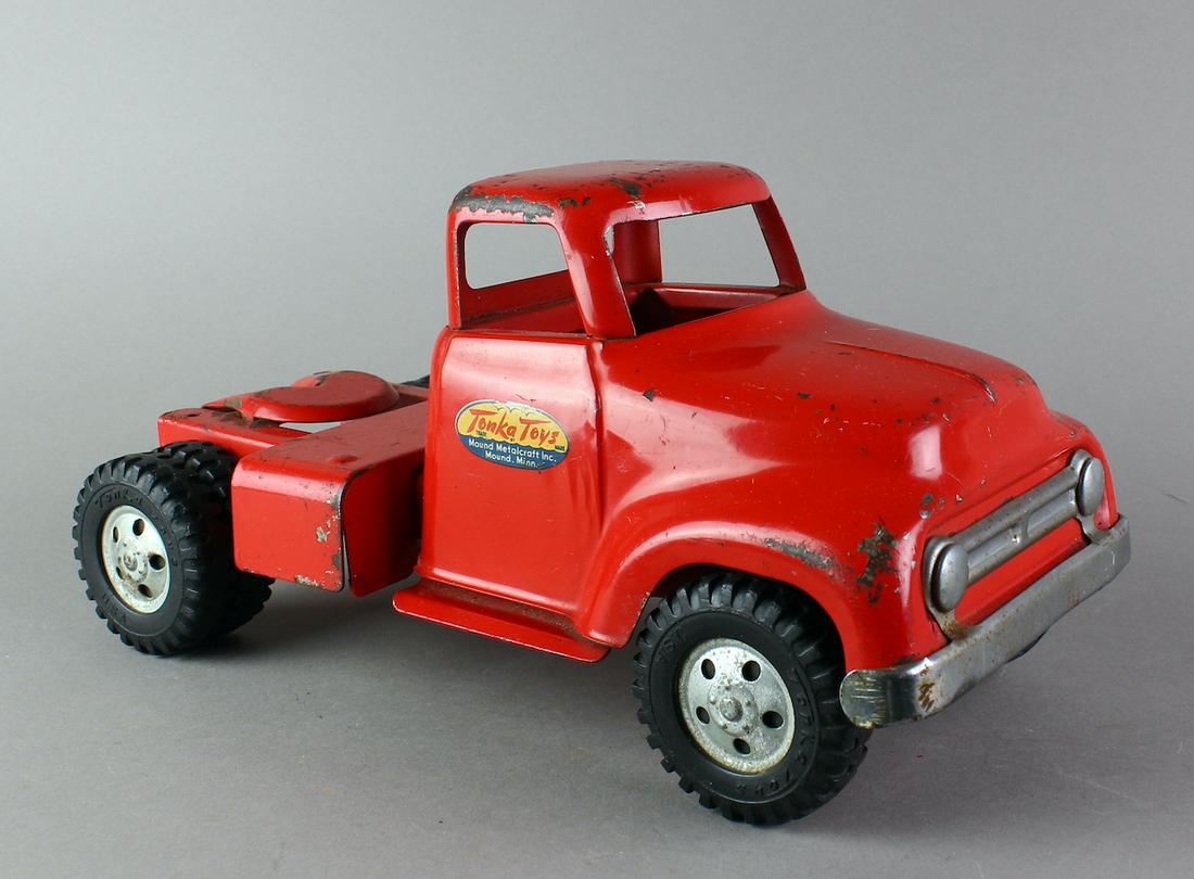1950s Tonka Mound Metalcraft Truck Cab (1 of 3)