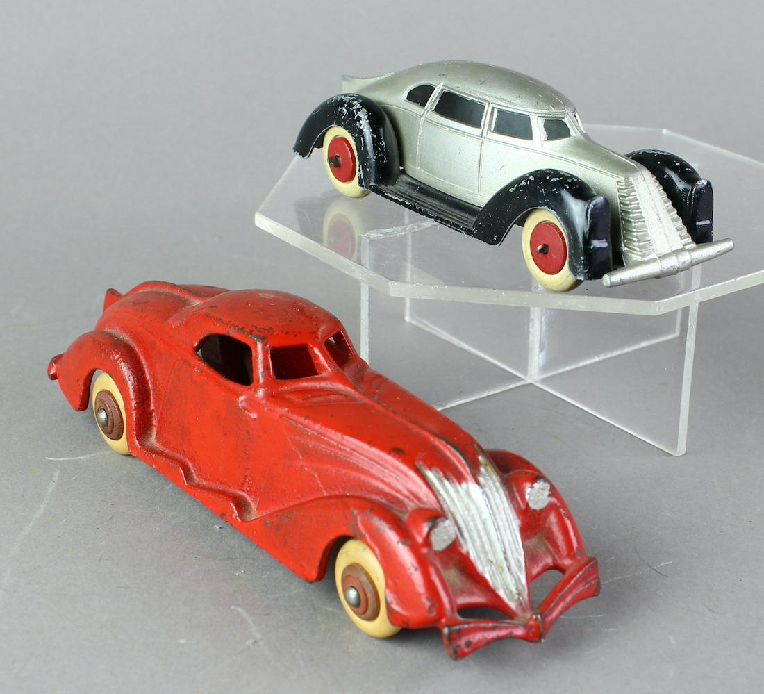 Arcade & Manoil Streamlined Coupes (1 of 4)