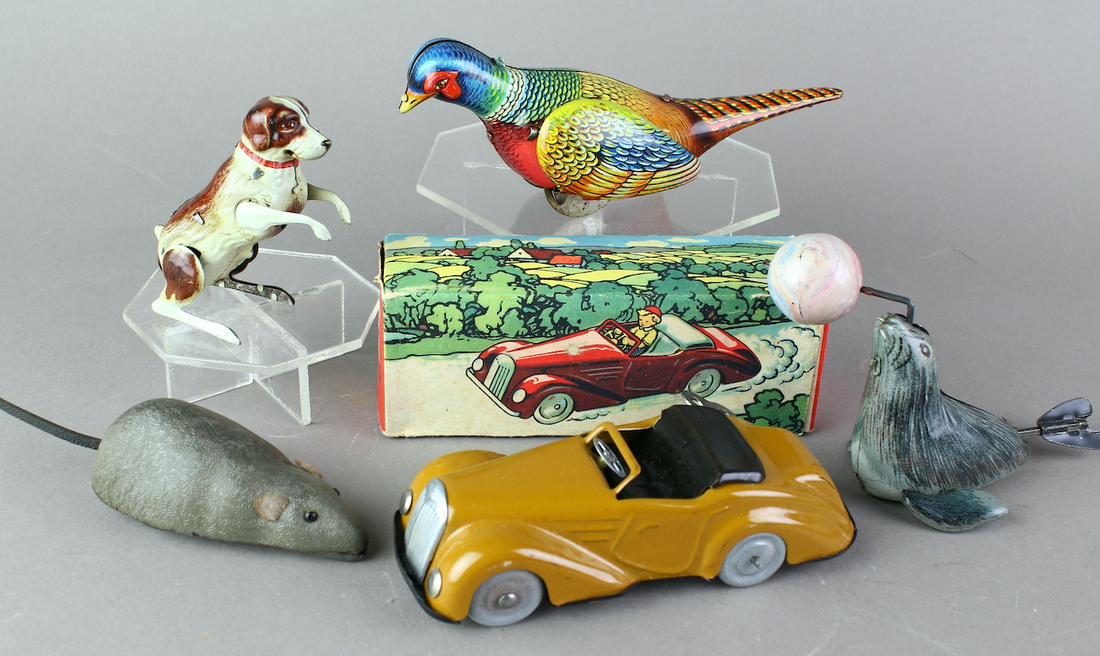 German Tin Wind Ups (1 of 3)