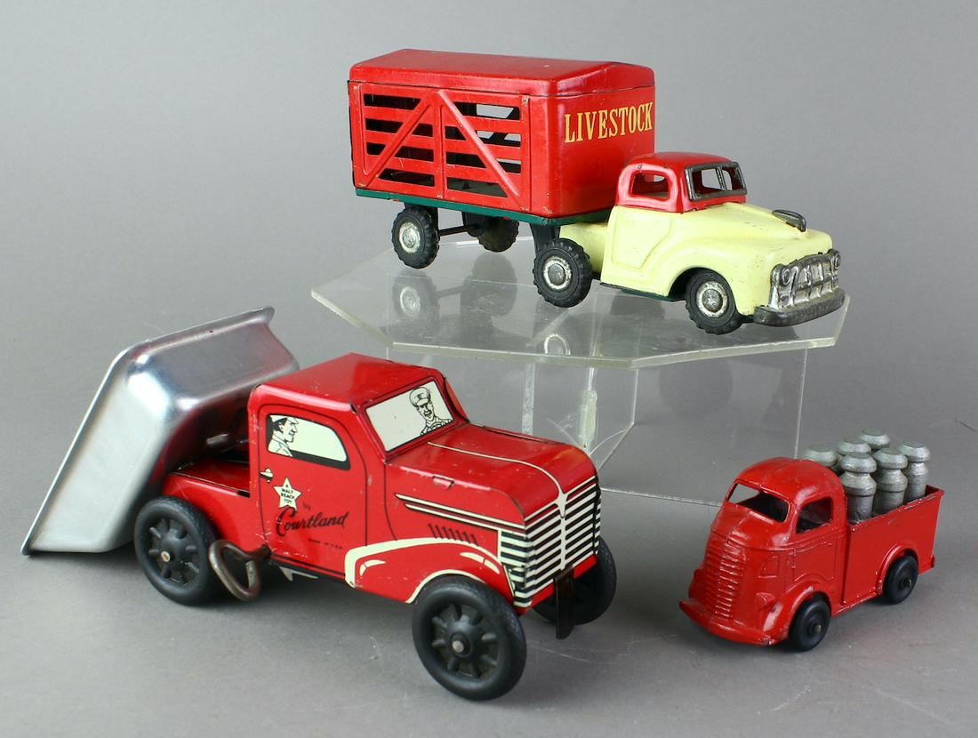 Courtland Tin Wind Up & 2 Work Trucks (1 of 3)