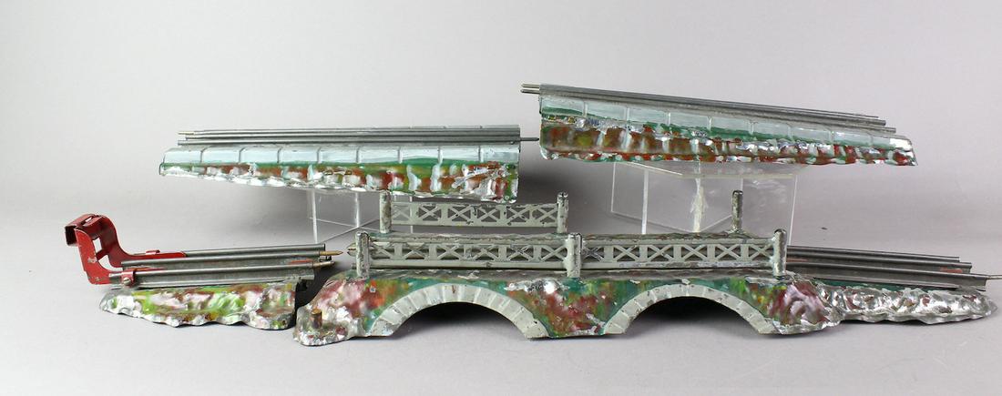 Large Ives Tin Trestle Bridge: Large Ives Tin Trestle Bridge