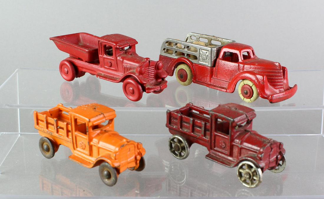 Hubley Cast Iron Work Trucks (1 of 3)