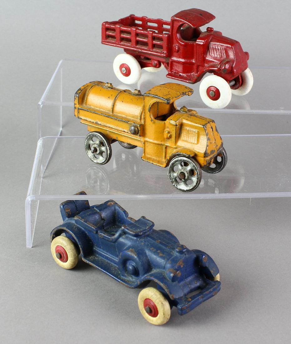 Hubley Mack Trucks & Open Tourer (1 of 4)