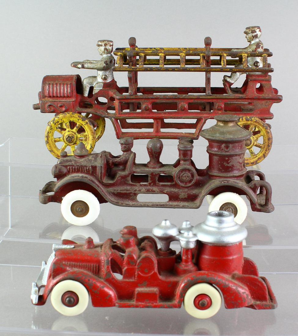 Cast Iron Fire Engines and Ladder Truck (1 of 3)
