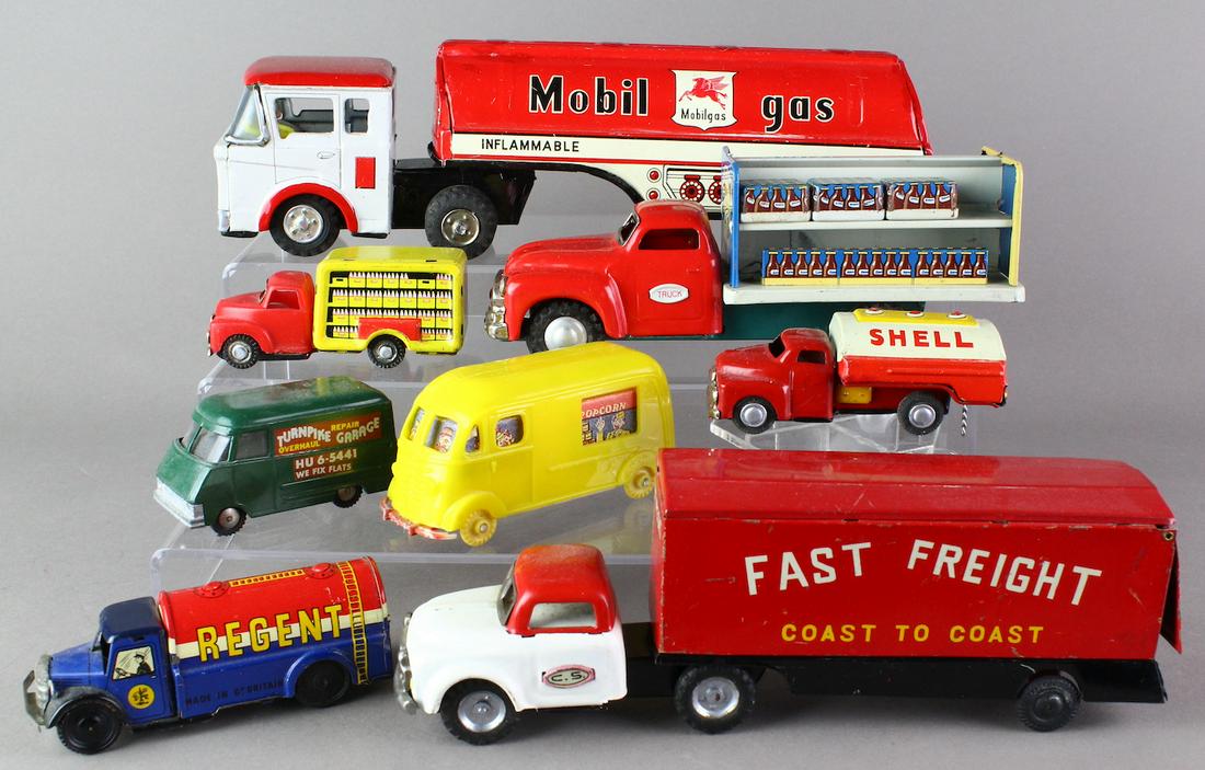 Tin Trucks Mobil, Coke, Cola, Freight, Regent Lot (1 of 4)