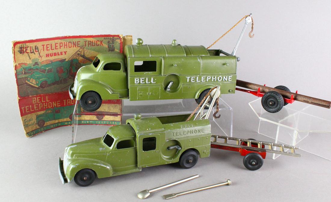 Two Hubley Die-Cast Bell Telephone Metal Trucks (1 of 2)