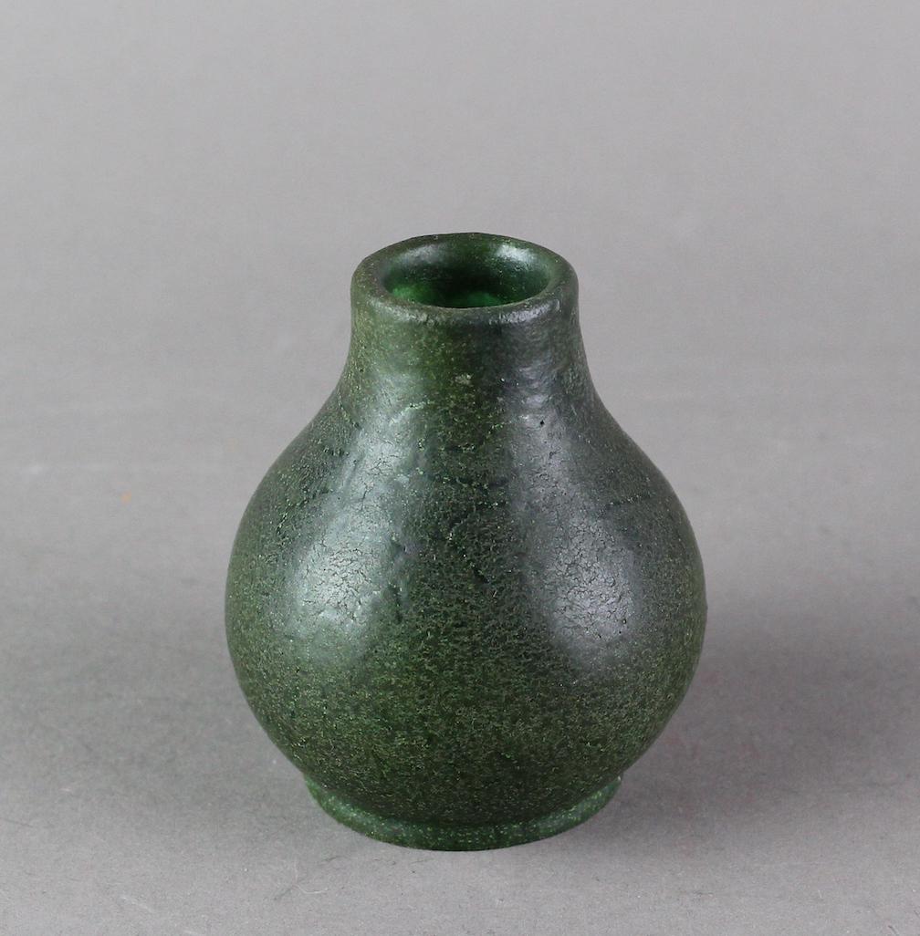 Grueby Pottery Cabinet Vase (1 of 4)
