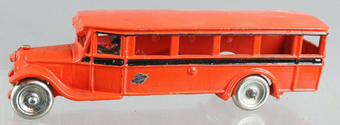 Arcade Fageol Bus Cast Iron (1 of 3)