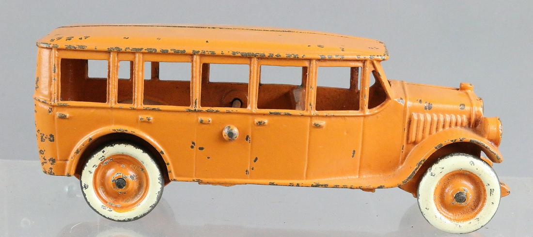 Kenton Slant Window Bus Cast Iron (1 of 2)