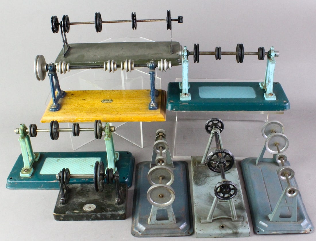 Marklin & German Steam Pulley Accessories (1 of 2)