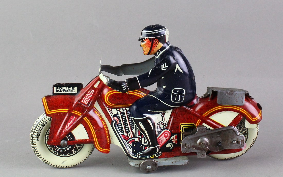 Mettoy Police Patrol Tin Motorcycle (1 of 5)