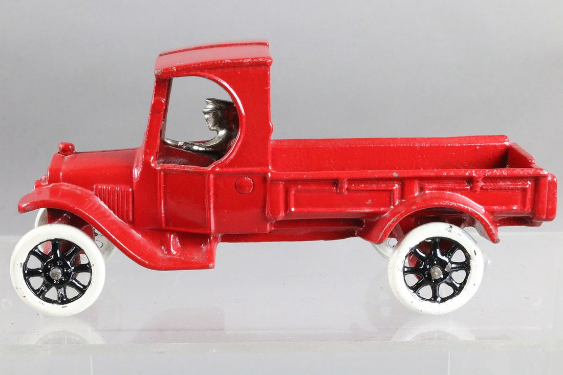 1920s Arcade Cast Iron C-Cab Pickup Truck Restored (1 of 3)