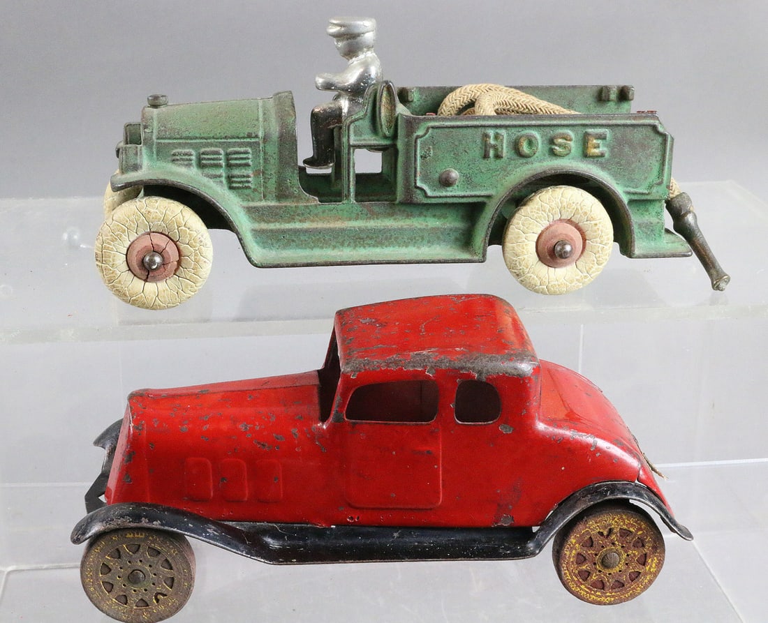 Kenton Hose Truck Cast Iron Wyandotte Coupe Lot (1 of 2)
