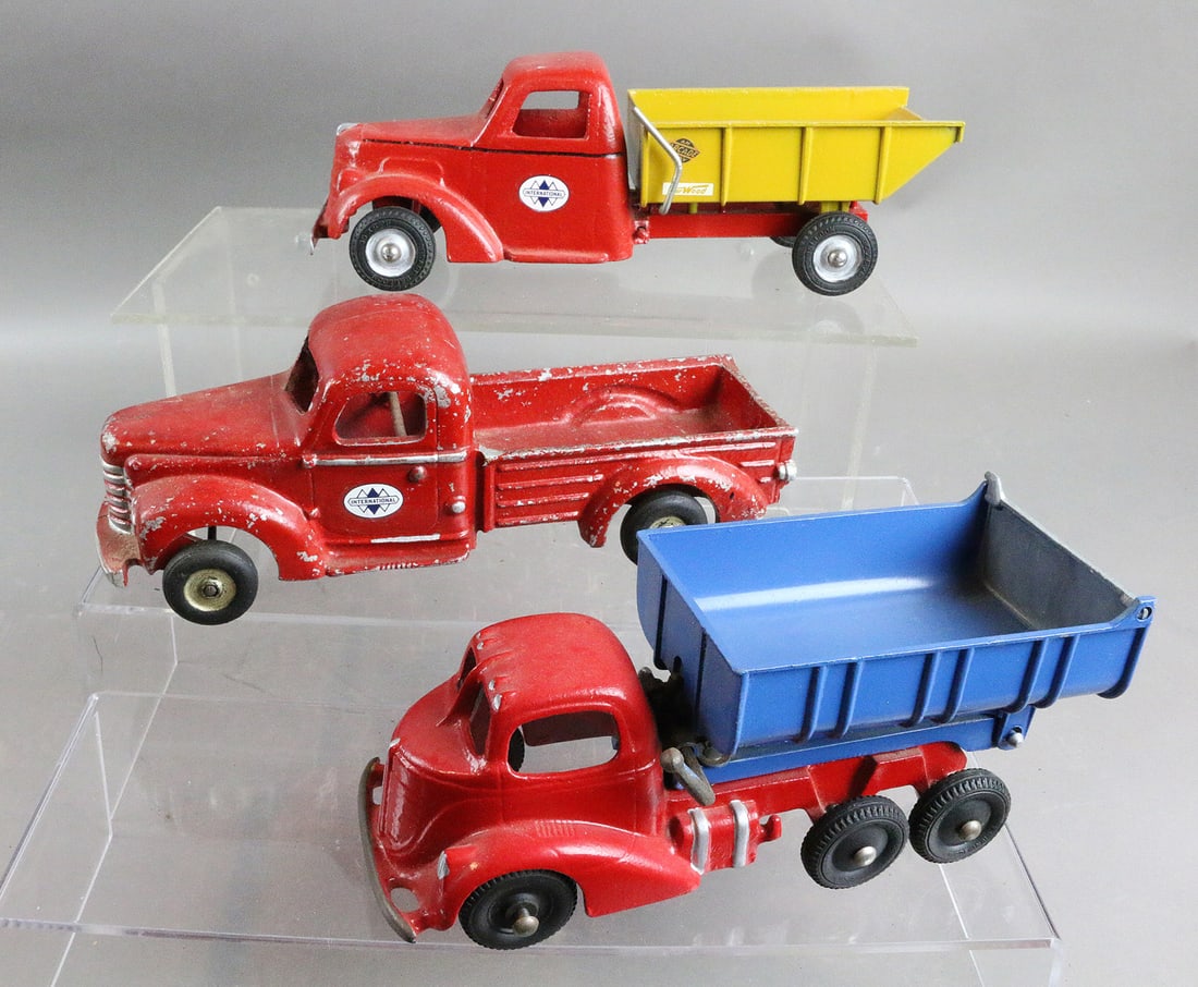 Arcade Hubley Cast Iron Dump Truck Lot (1 of 2)