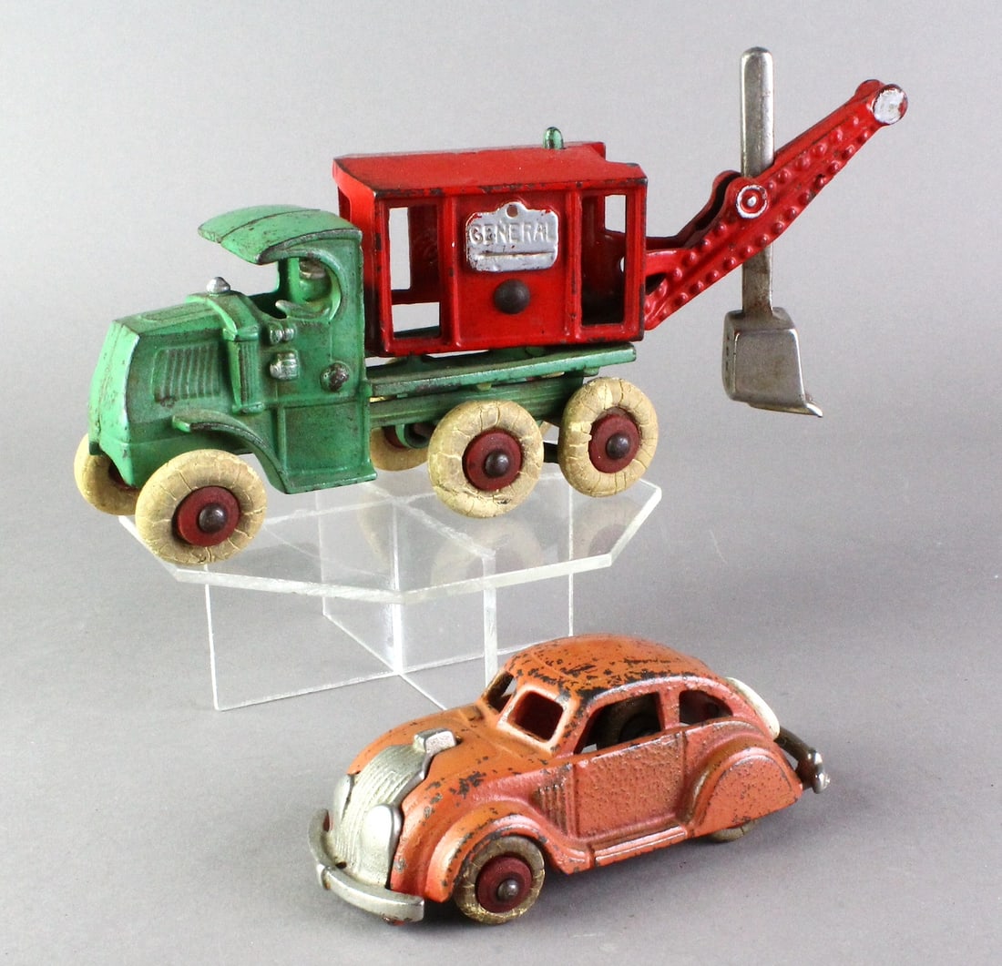 Hubley Cast Iron General Steam Shovel & Airflow (1 of 4)