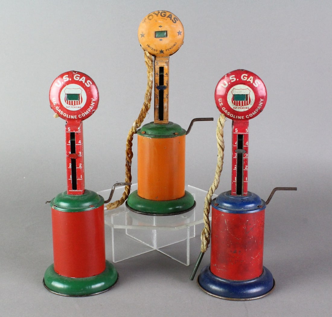 3 Chein Tin US Gas Toy Gas Pumps (1 of 3)
