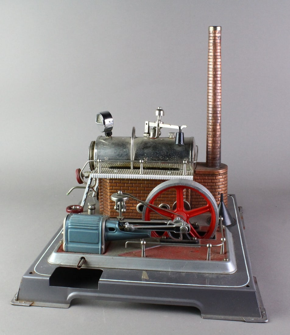 Wilesco German Steam Engine (1 of 4)