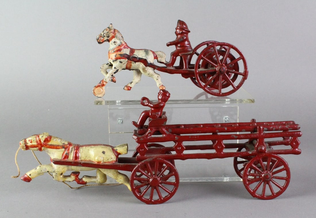 Cast Iron Ladder Truck & Hose Reel Horse Drawn (1 of 3)