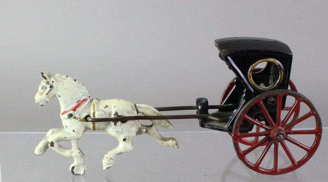 1910 Dent Cast Iron Hansom Cab Horse Drawn: Dent Cast Iron Hansom Cab Horse Drawn. Excellent original condition. 8 inches long.