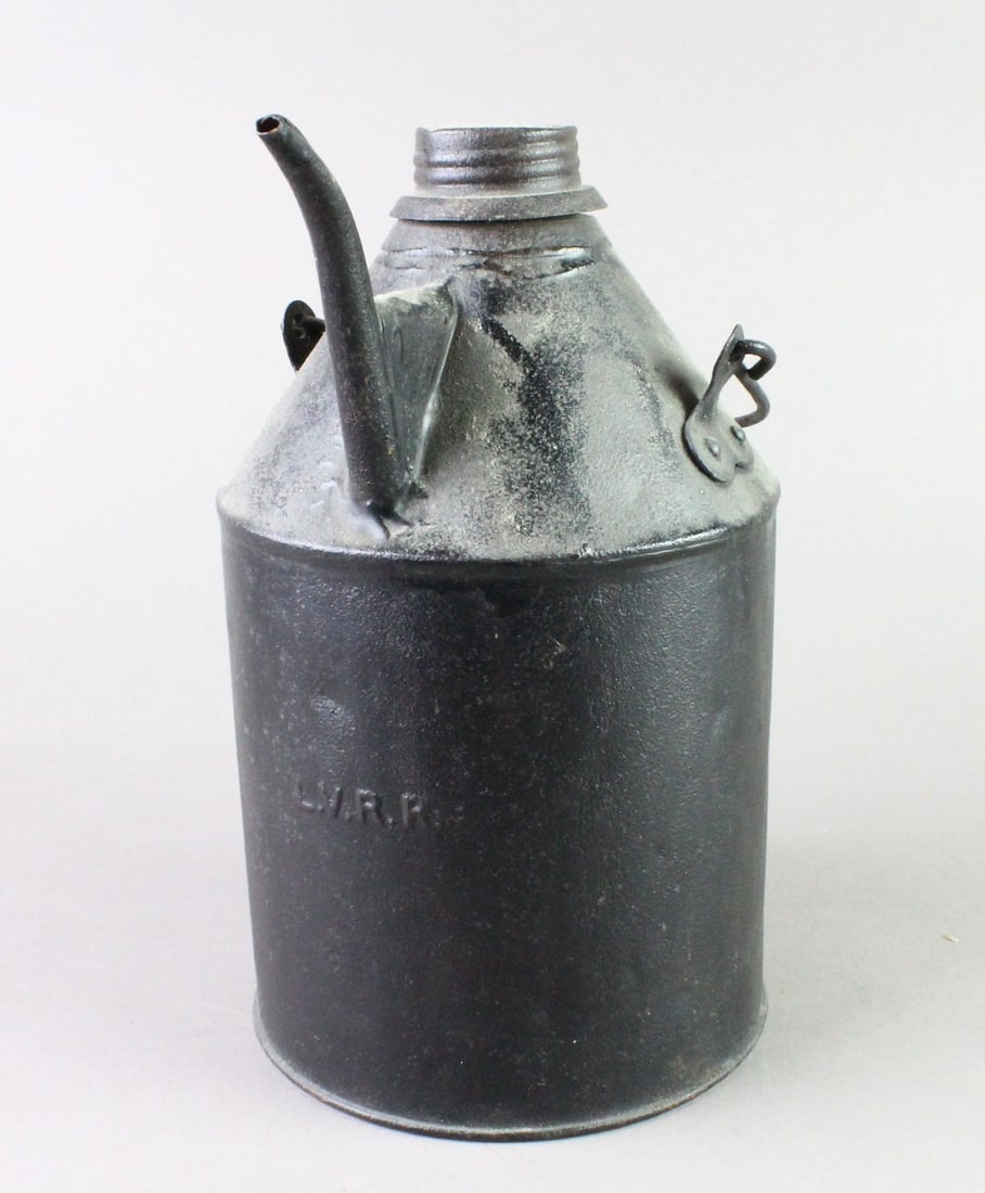 Lehigh Valley RR Railroad Kerosene/Oil Can (1 of 4)