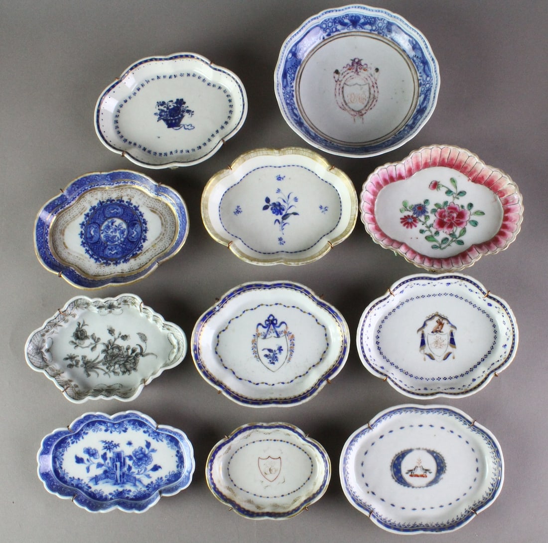 11 Federal Chinese Export Porcelain Butter or Waste Dishes (1 of 2)