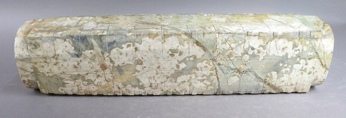 Long Jade Cong Lian Zhou Style: Long Jade Cong Lian Zhou Style 22 inches