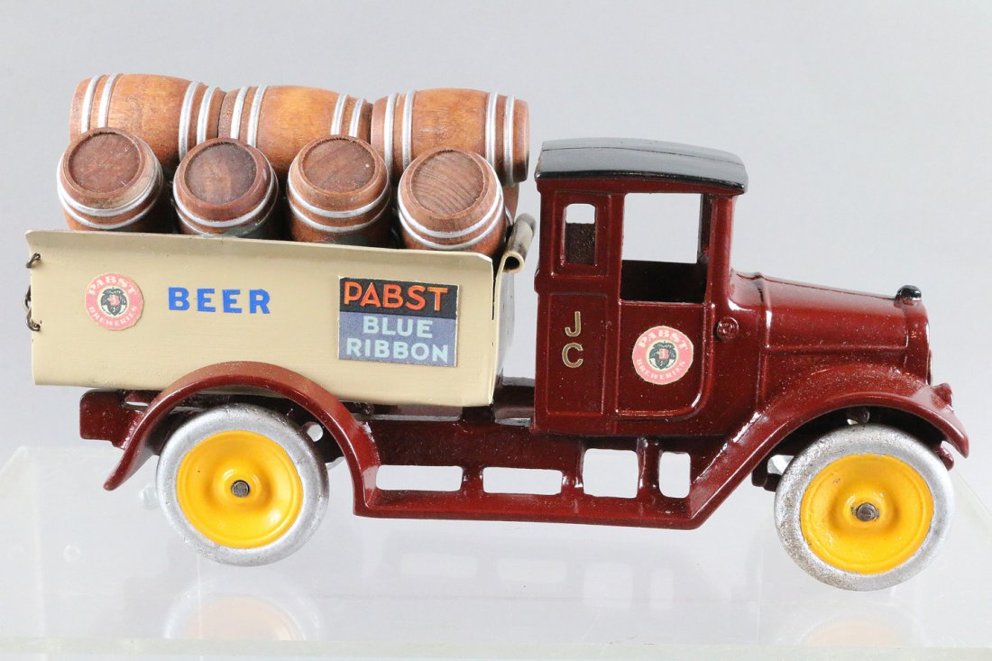 Arcade Red Baby Fantasy Beer Truck Cast Iron (1 of 3)
