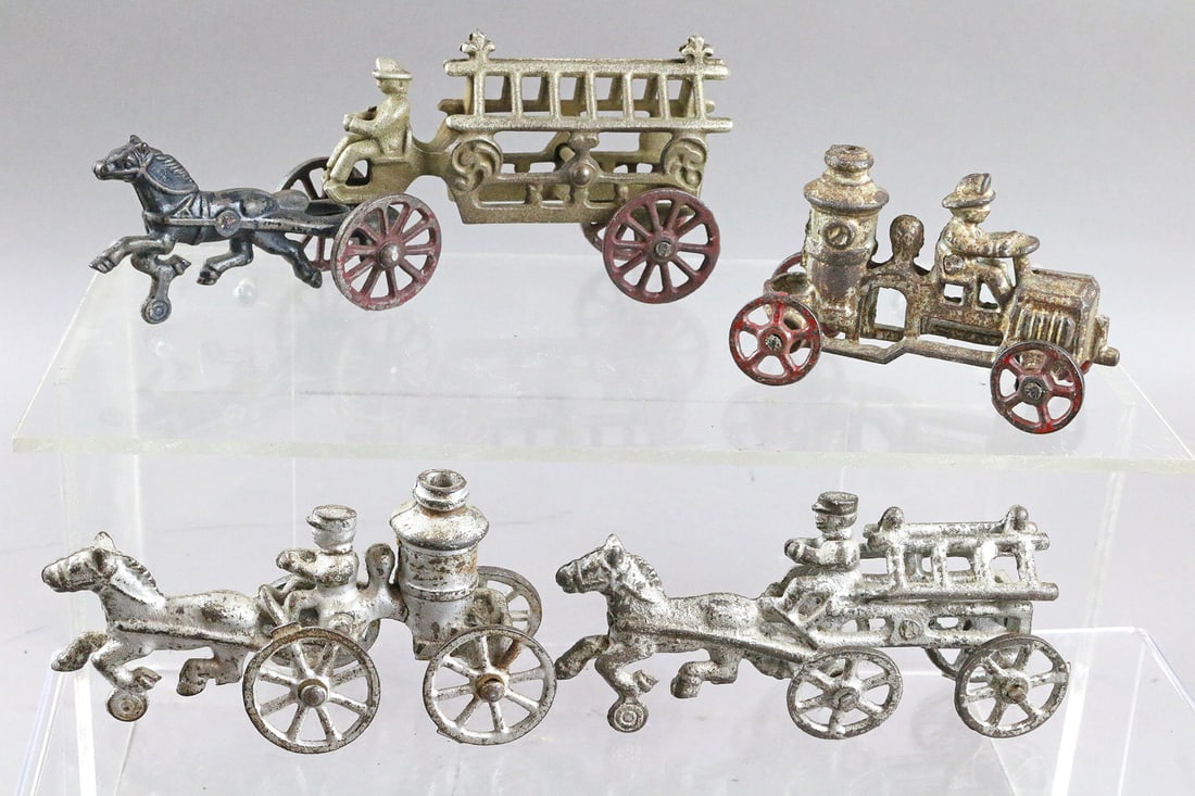 Cast Iron Firetruck Lot: Cast Iron Firetruck Lot, 4,5,8 inches