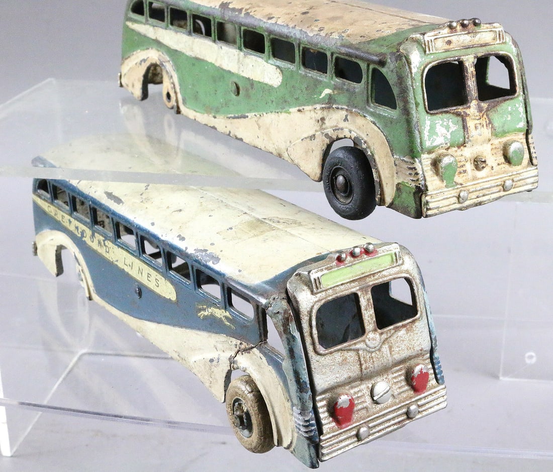 Arcade Cast Iron Greyhound Bus Lot: Arcade Cast Iron Greyhound Bus Lot 9 inches