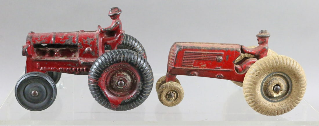 Arcade Tractor Lot: Arcade Tractor Lot 5 inches with Allis Chalmers tractor