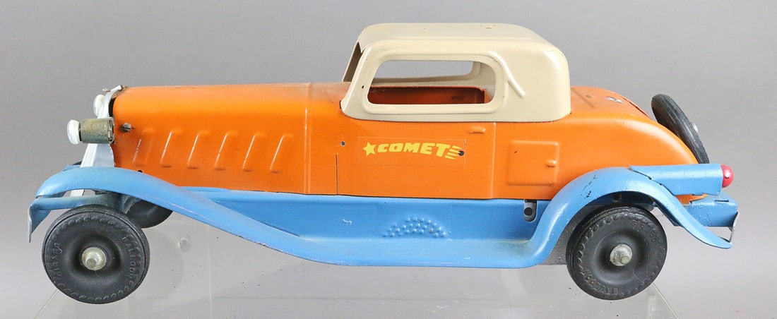 Girard Comet Pressed Steel Sedan: Girard Comet Pressed Steel Sedan 14 inches, restored