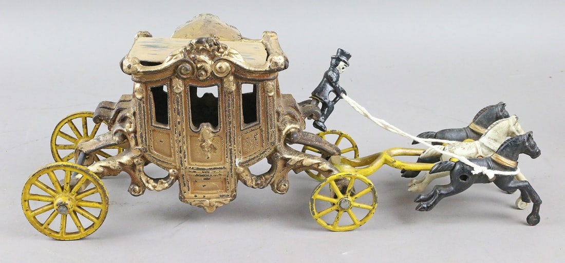 Cast Iron Horse Drawn Carriage La Tessa: Cast Iron Carriage La Tessa 14 inches