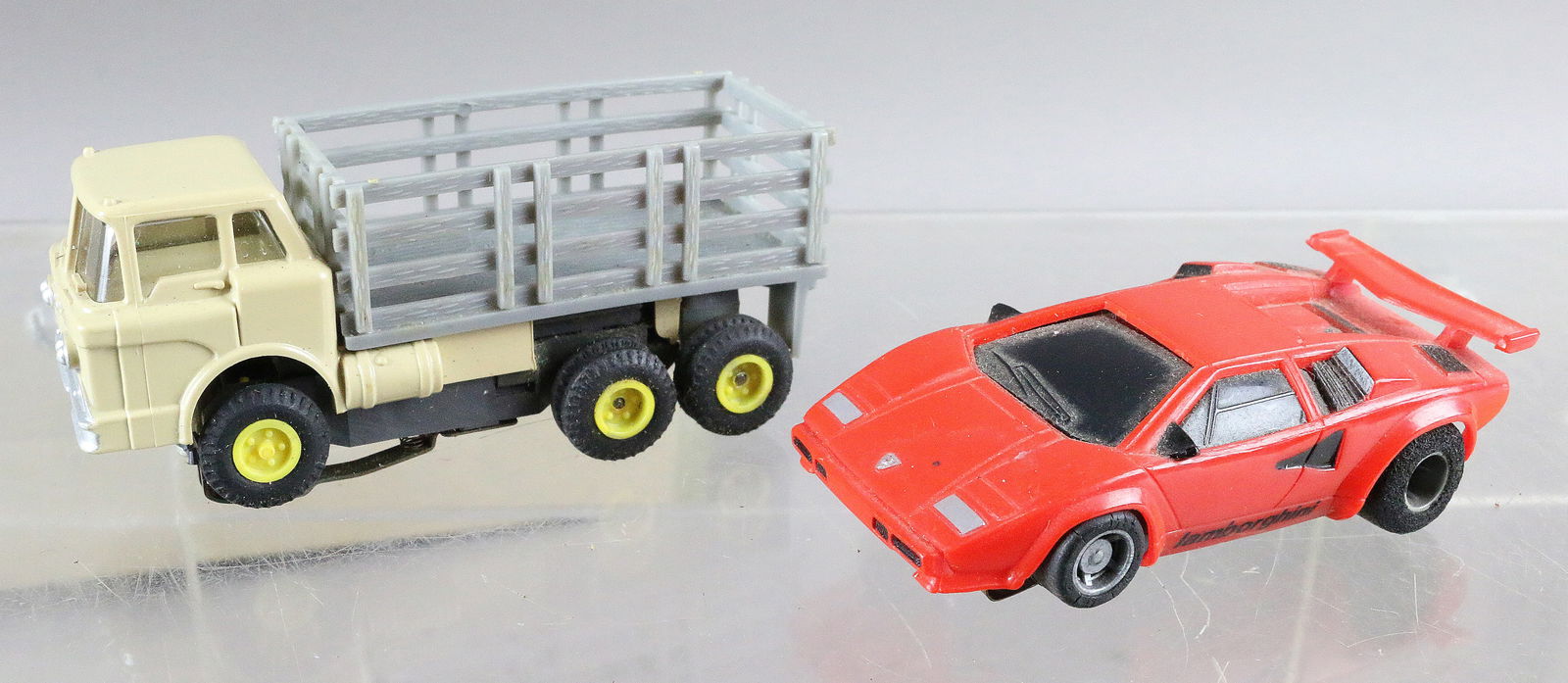 Aurora T Jet Slot Car Stake Truck Lamborghini: Aurora T Jet Slot Car Stake Truck Lamborghini