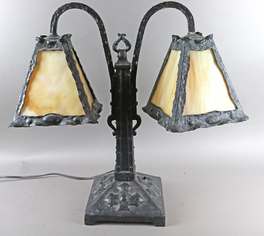 Arts and Crafts Slag Glass Lamp: Arts and Crafts Slag Glass Lamp, 20hx 24w, 1920s