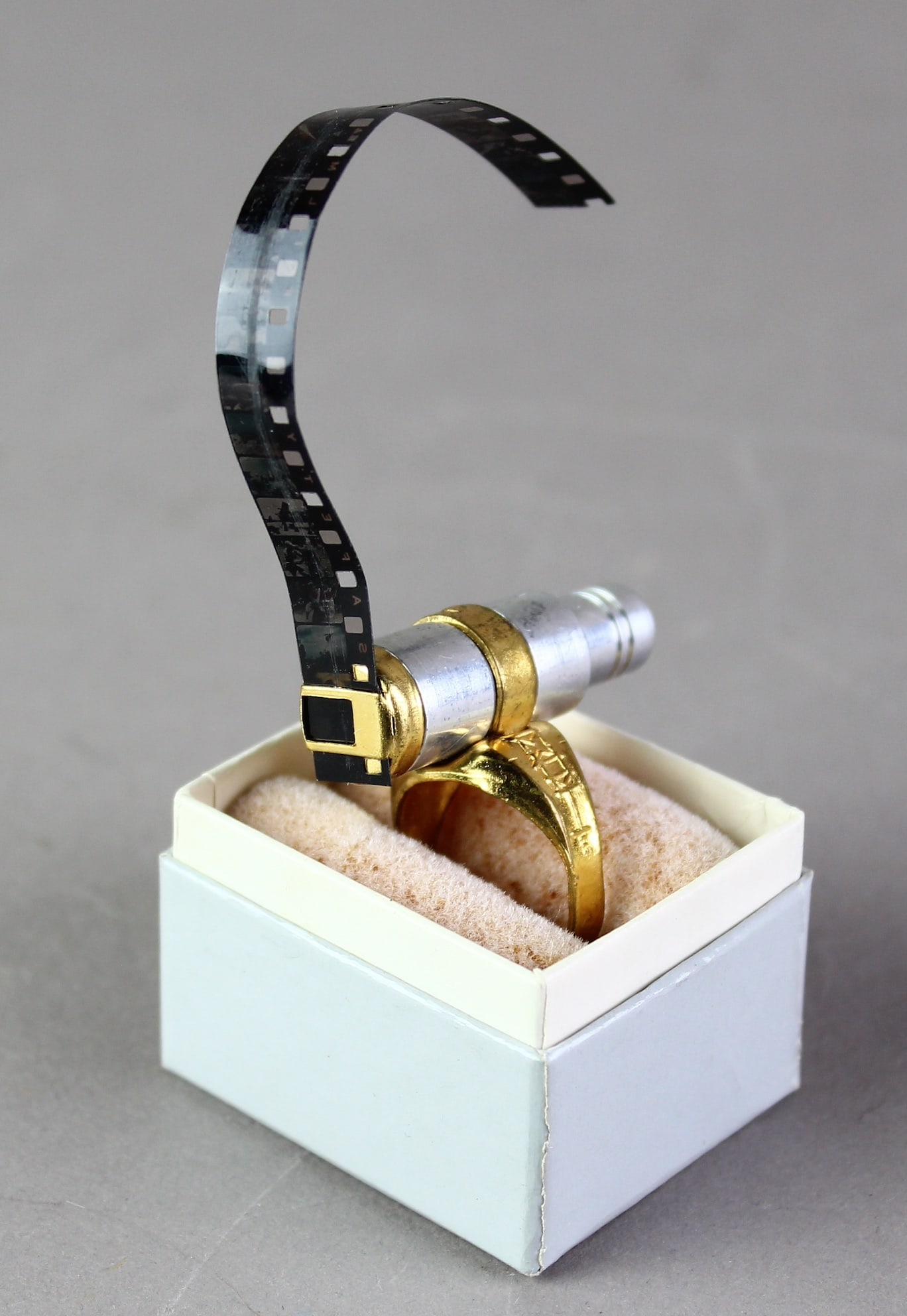 Vintage Lone Ranger Ring Film Viewer!: Vintage 1949 Lone Ranger Film Strip Ring Viewer with original 25 frame 8mm film strip. Rare premium. Film is of the US Marines.