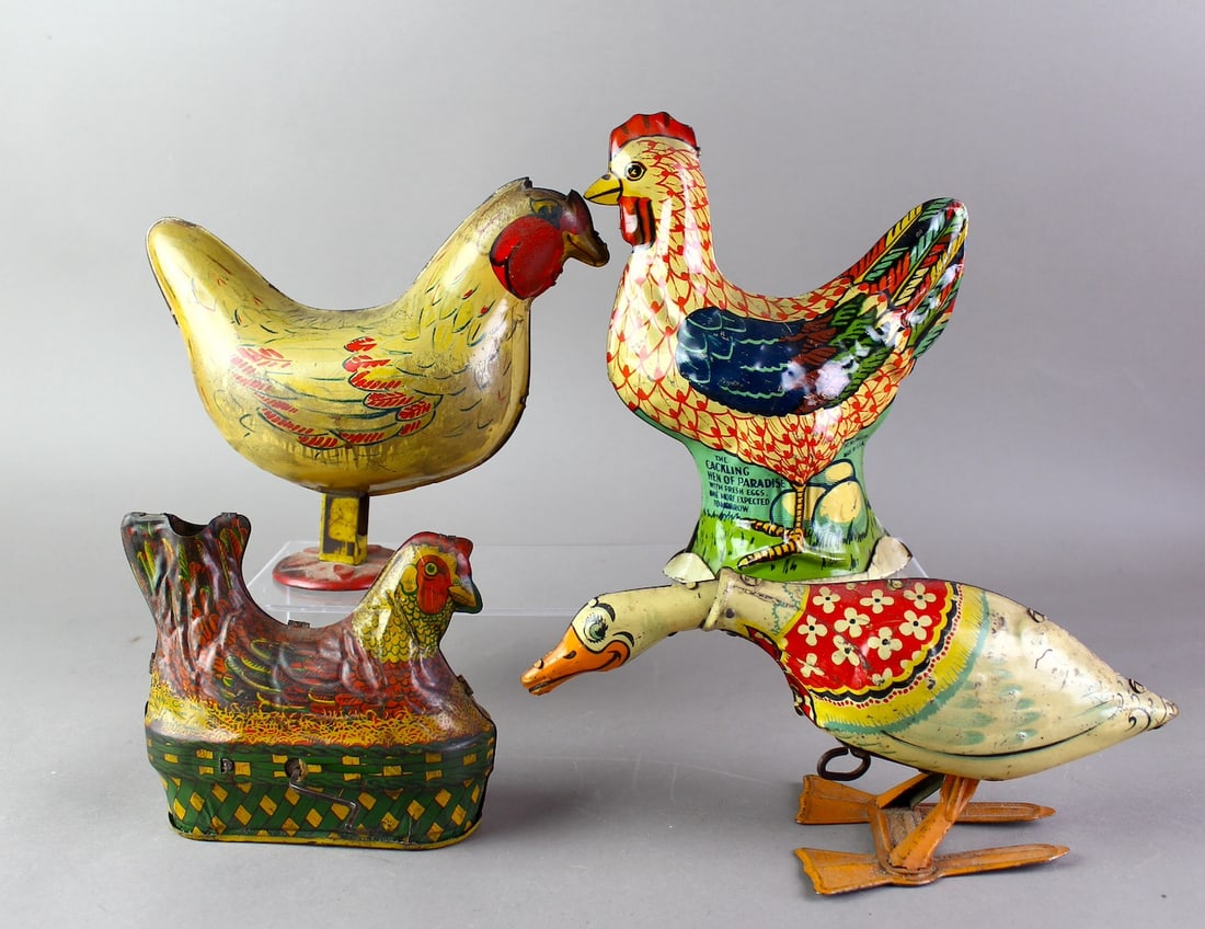 Marx & Wyandotte Chickens & Unique Art Duck: Marx & Wyandotte Chickens & Unique Art Duck with Cackling hen of paradise. Longest 7 inches.