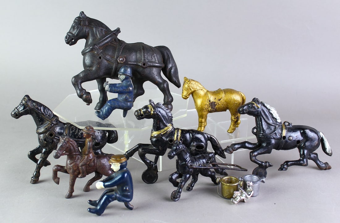 Horse Lot & Driver Incl Welker Crosby, Kenton, Hubley, Williams: Horse Lot & Driver Incl Welkers Crosby, Kenton, Hubley, Williams, Fire Buckets, Kenton Driver, Policeman Driver, Nickel Fireman Driver. Nice Lot.