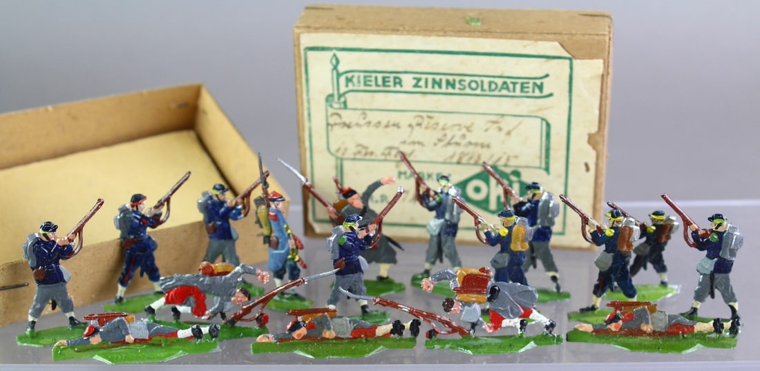 Kieler German Tin Soldier Flats Mint in Box: Kieler German Tin Soldier Flats Mint in Box. Beautifully hand painted tin German soldiers 1850s infantry- Prussian?