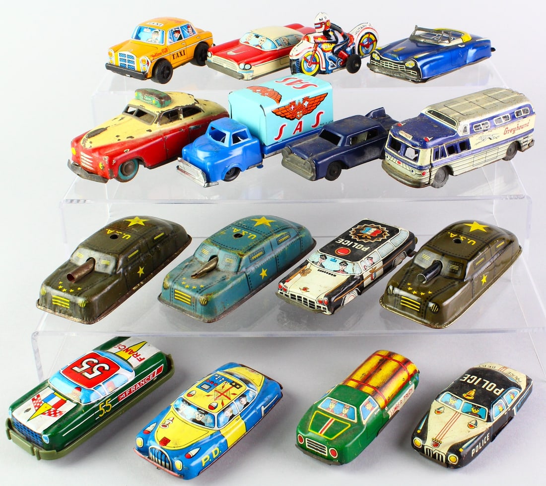1950s-60s Japan Tin Toy Cars (1 of 3)