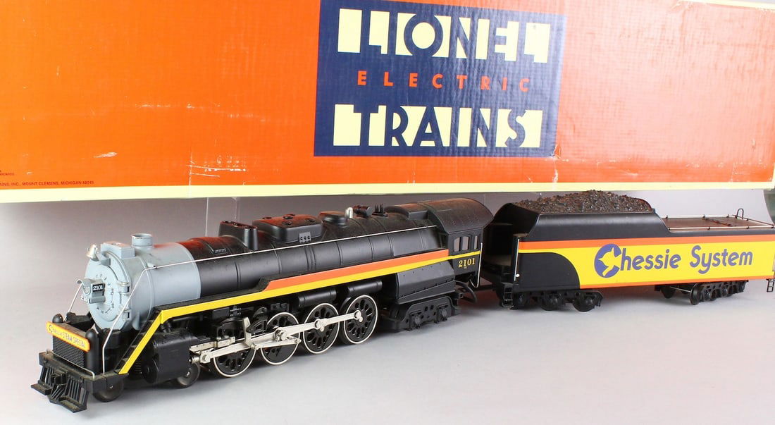 Lionel Chessie T-1 4-8-4 Steam Locomotive in Box (1 of 7)