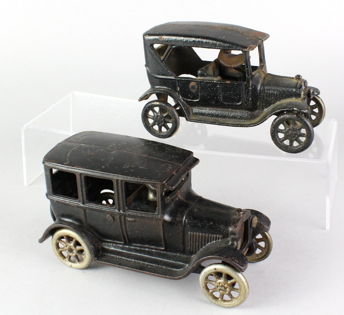 Arcade Cast Iron Ford Sedans with Drivers (1 of 3)