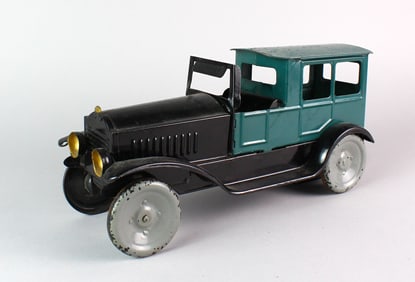 1920s Pressed Steel Landolet Limousine Neff Moon