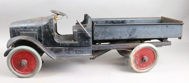 Buddy L Hydraulic Dump Truck Pressed Steel 1920s